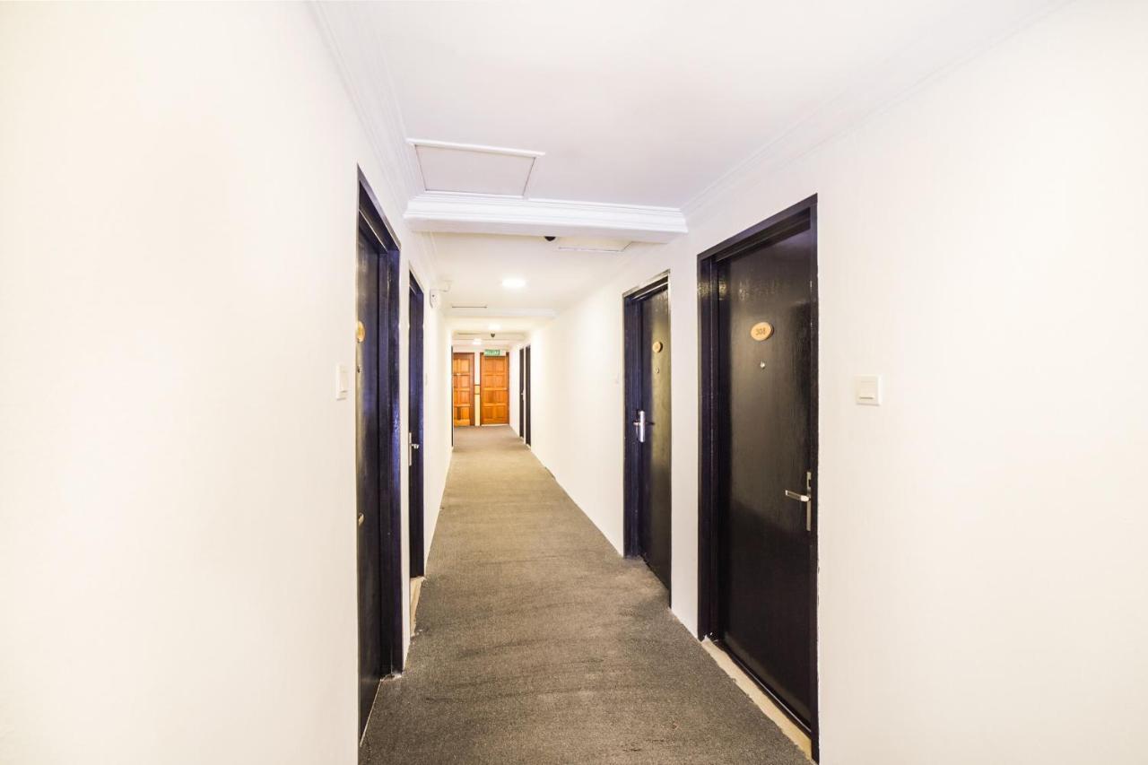 Palace Inn Miri Zewnętrze zdjęcie