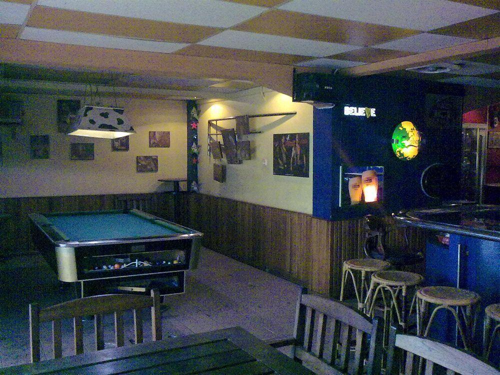 Palace Inn Miri Zewnętrze zdjęcie