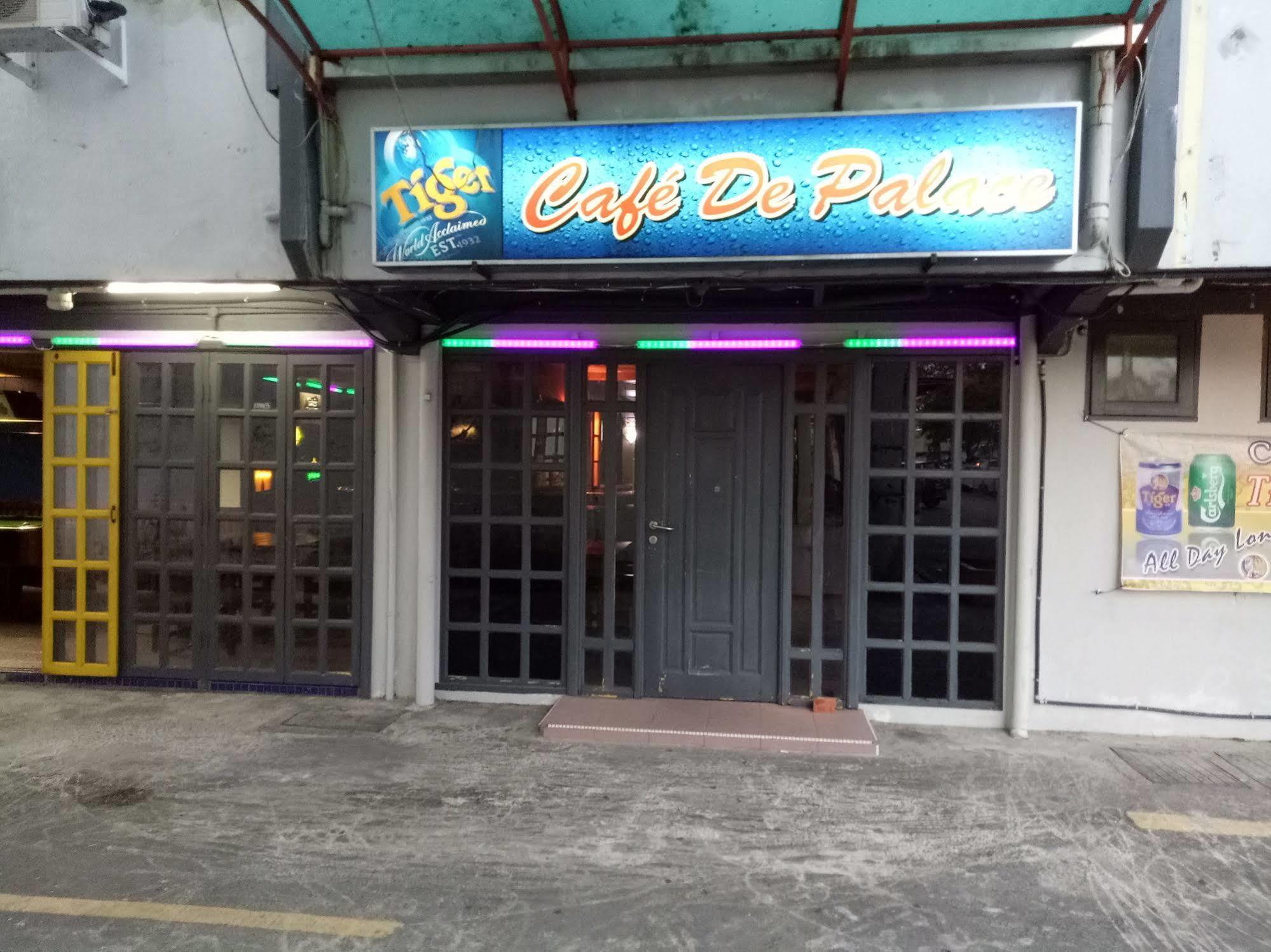 Palace Inn Miri Zewnętrze zdjęcie